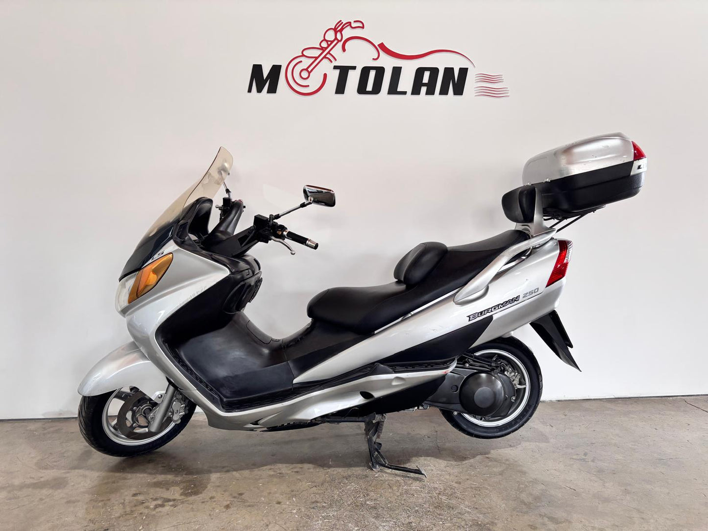 SUZUKI BURGMAN 250CC