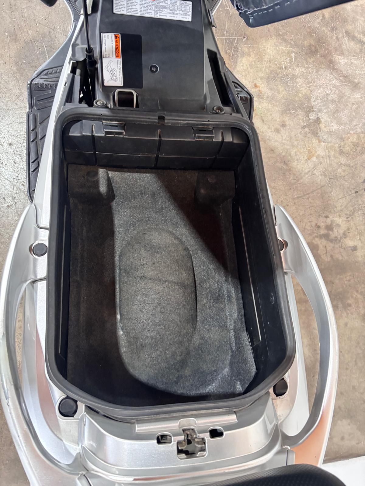 SUZUKI BURGMAN 250CC