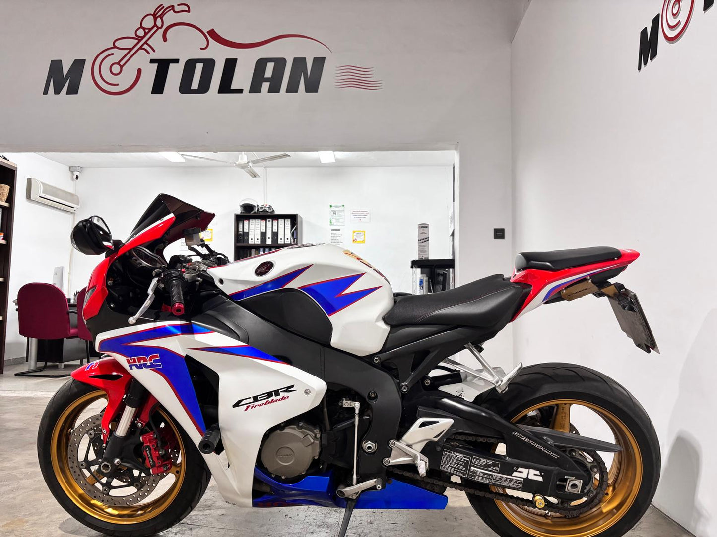 HONDA CBR 1000CC FIREBLADE HRC