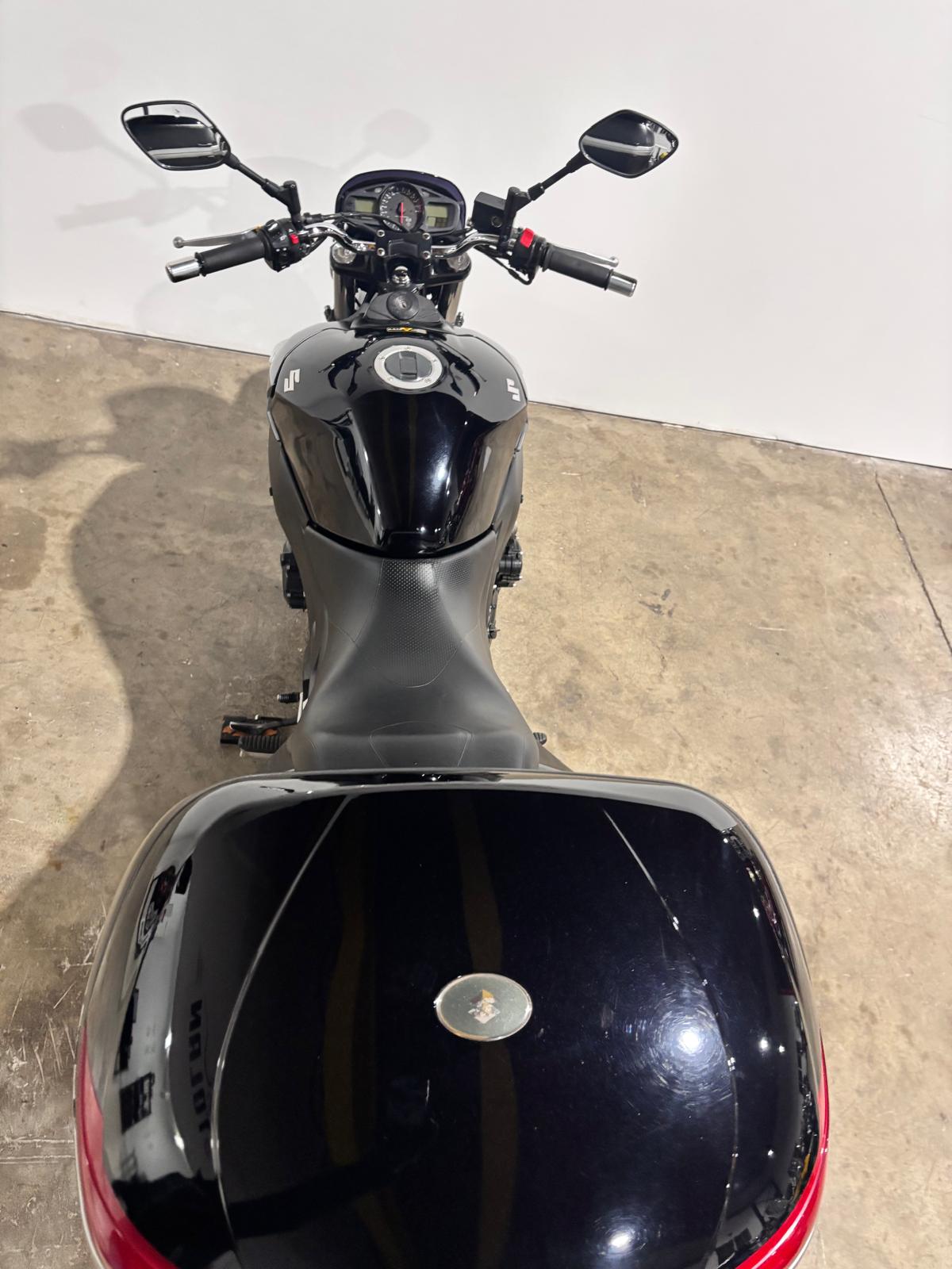 SUZUKI GSR 600 CON ABS