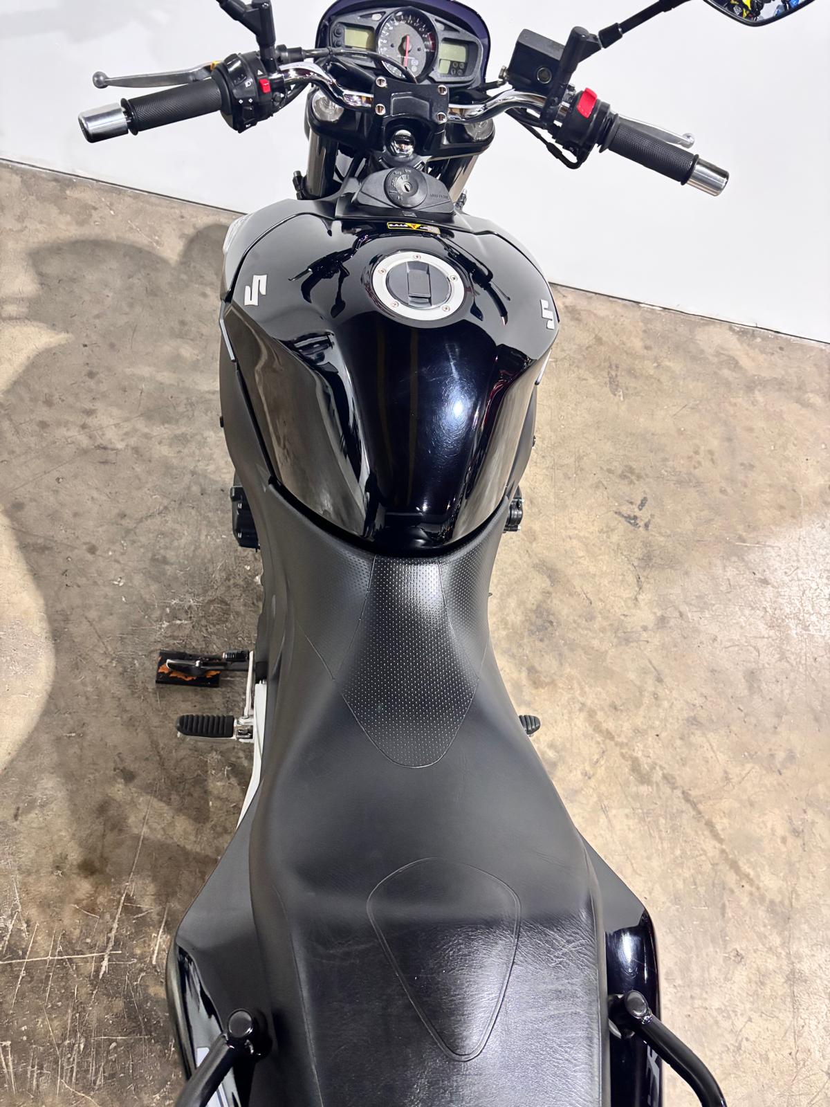 SUZUKI GSR 600 CON ABS