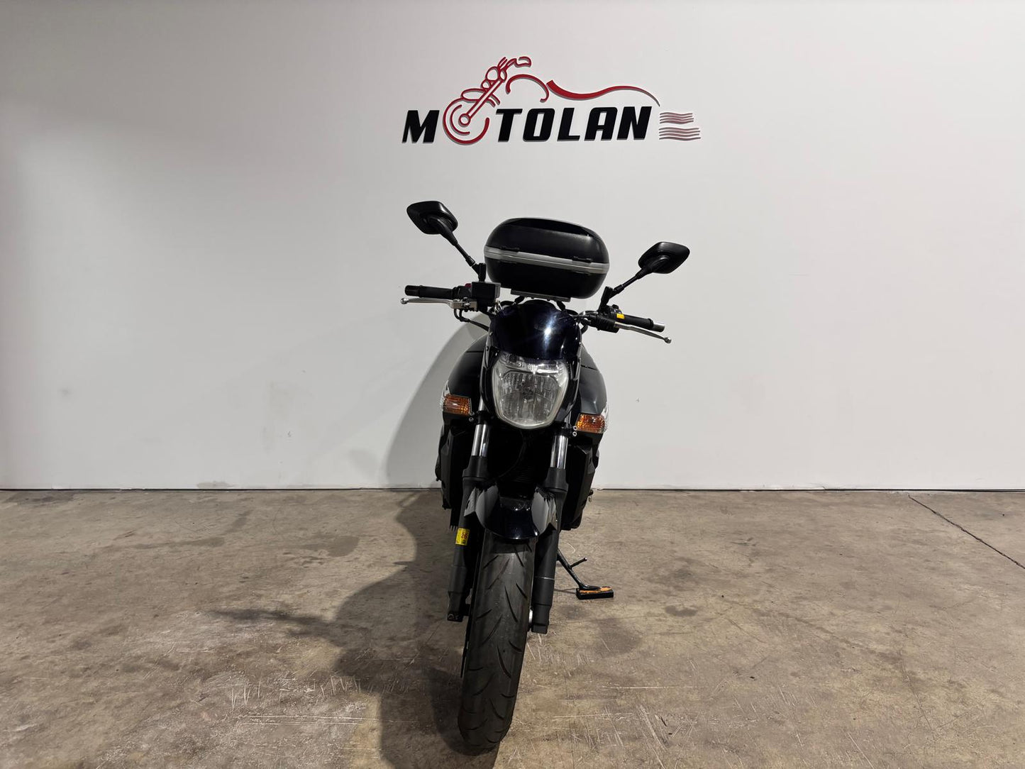 SUZUKI GSR 600 CON ABS