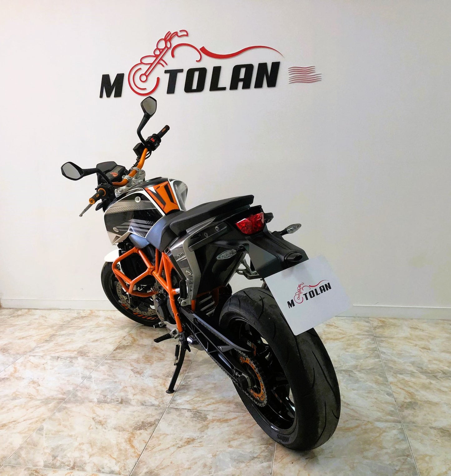 KTM 690 DUKE