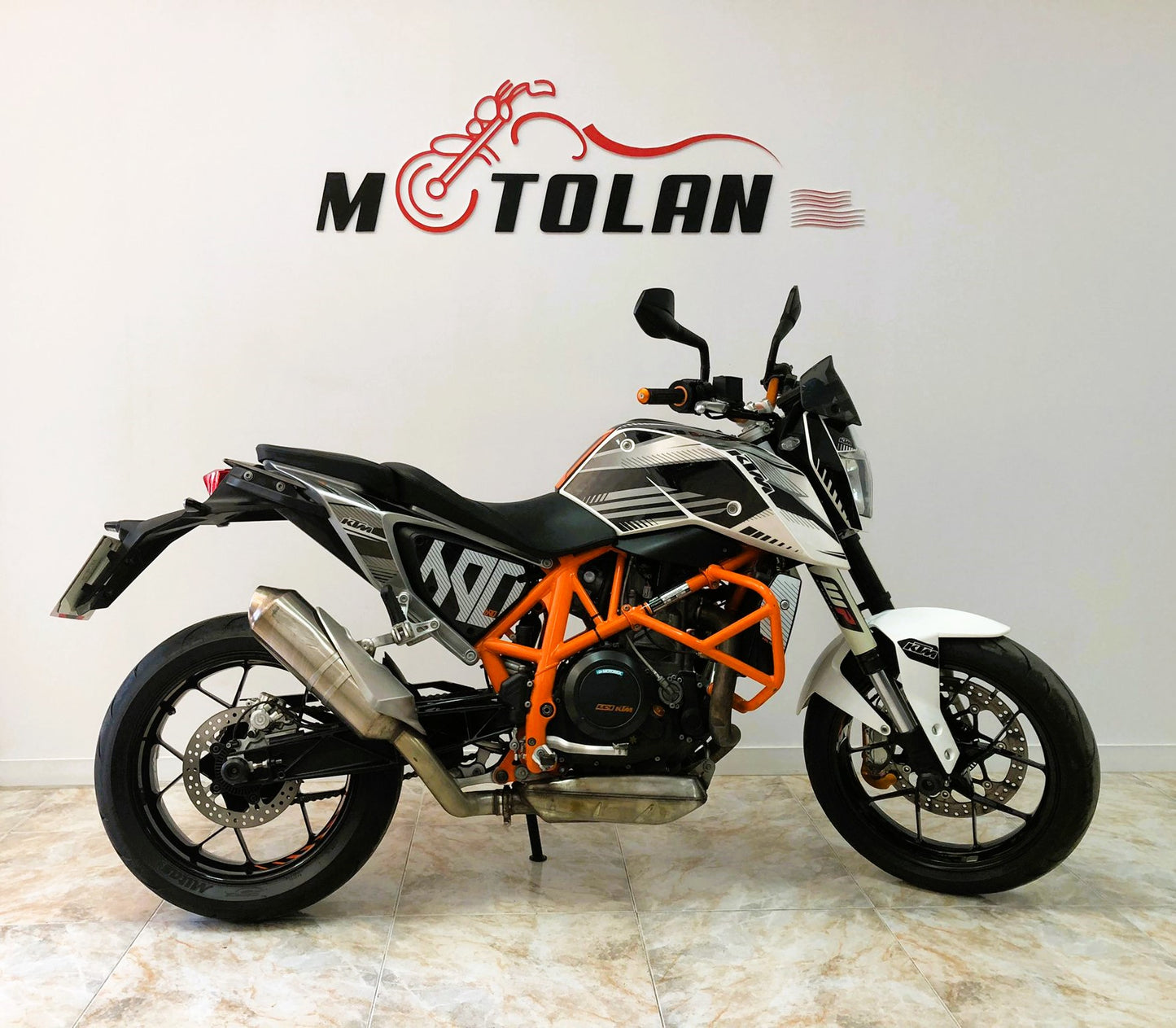 KTM 690 DUKE