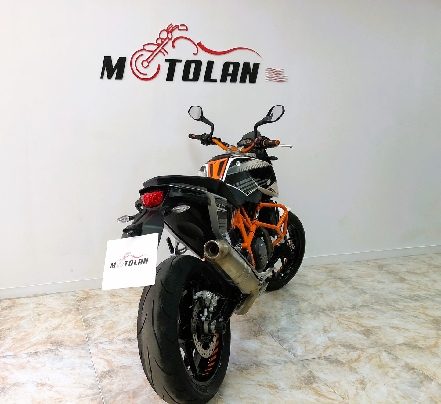 KTM 690 DUKE