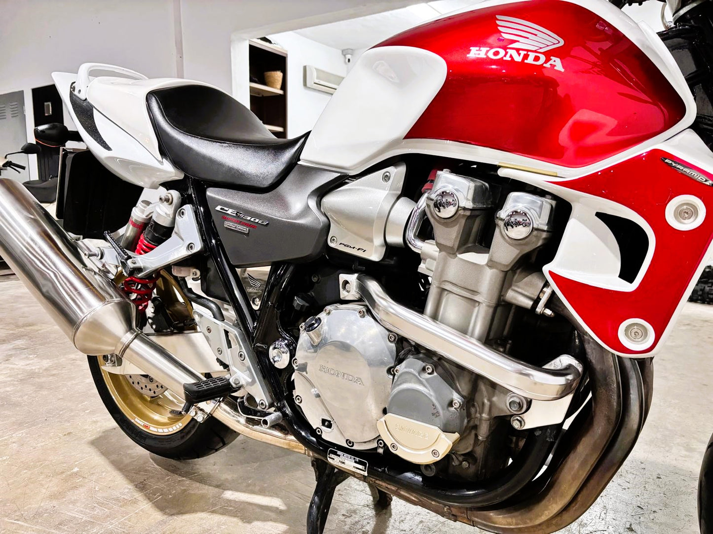 HONDA CB 1300CC