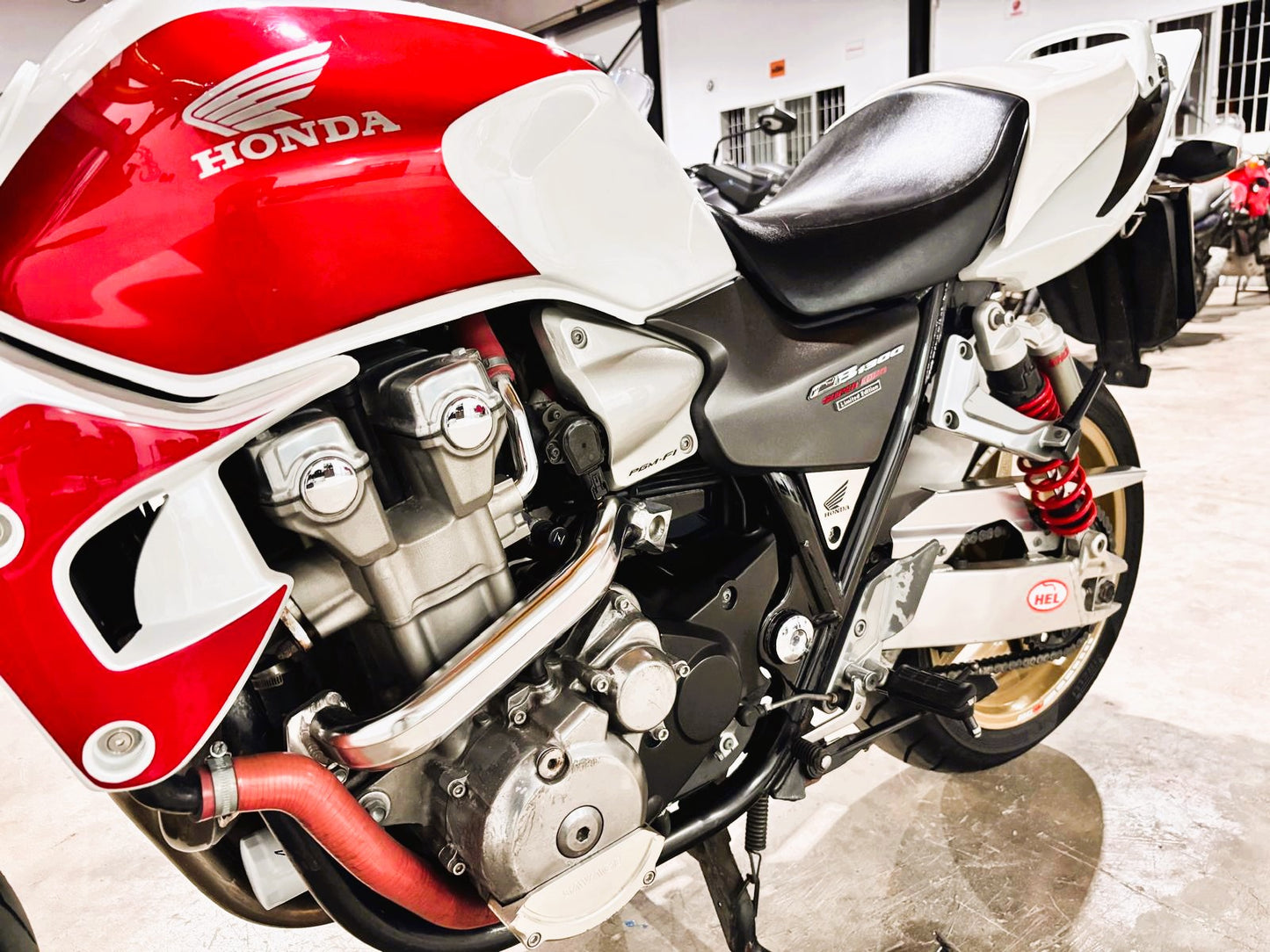 HONDA CB 1300CC