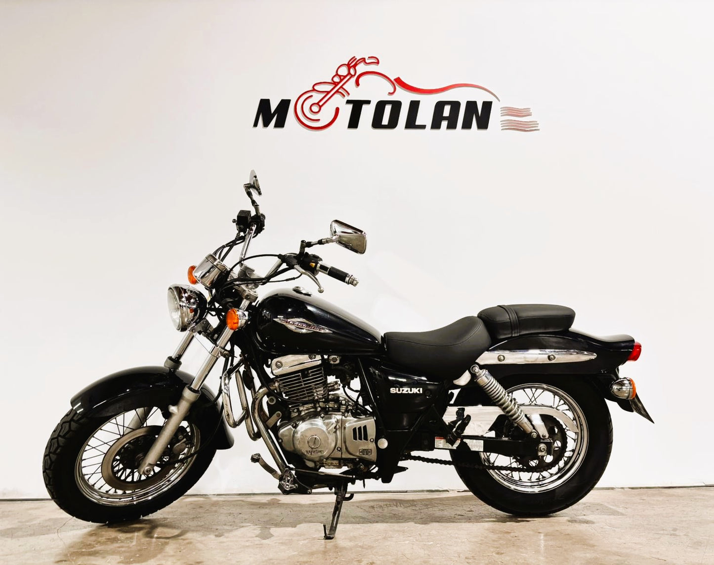 SUZUKI MARAUDER 250CC