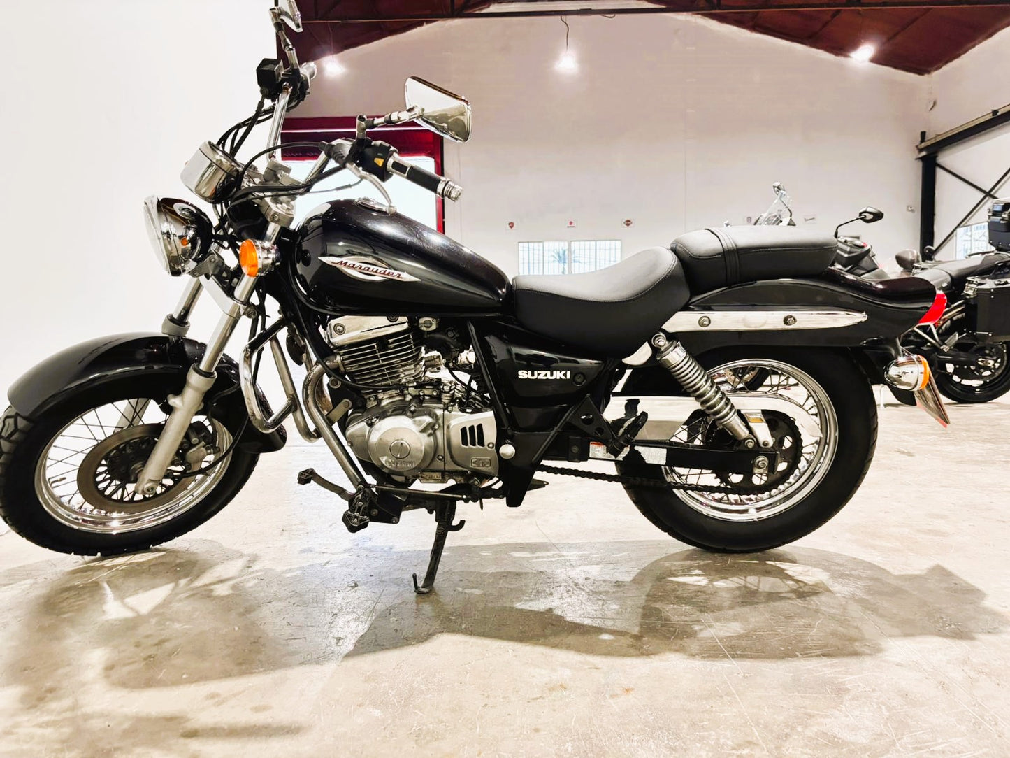 SUZUKI MARAUDER 250CC