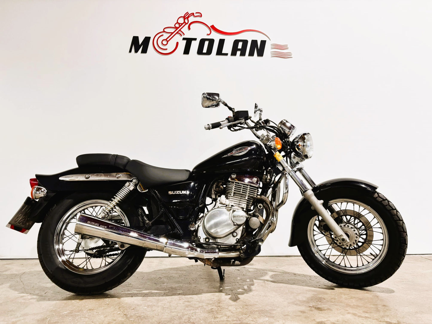 SUZUKI MARAUDER 250CC