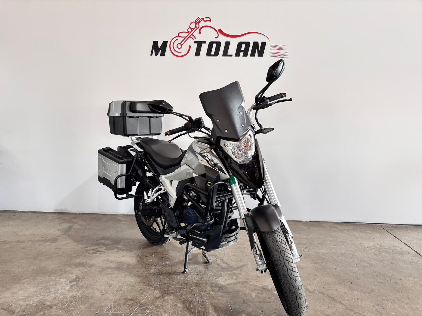 MACBOR MONTANA XR1 125CC