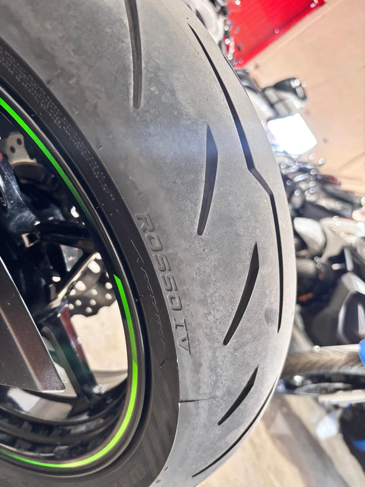 KAWASAKI Z900