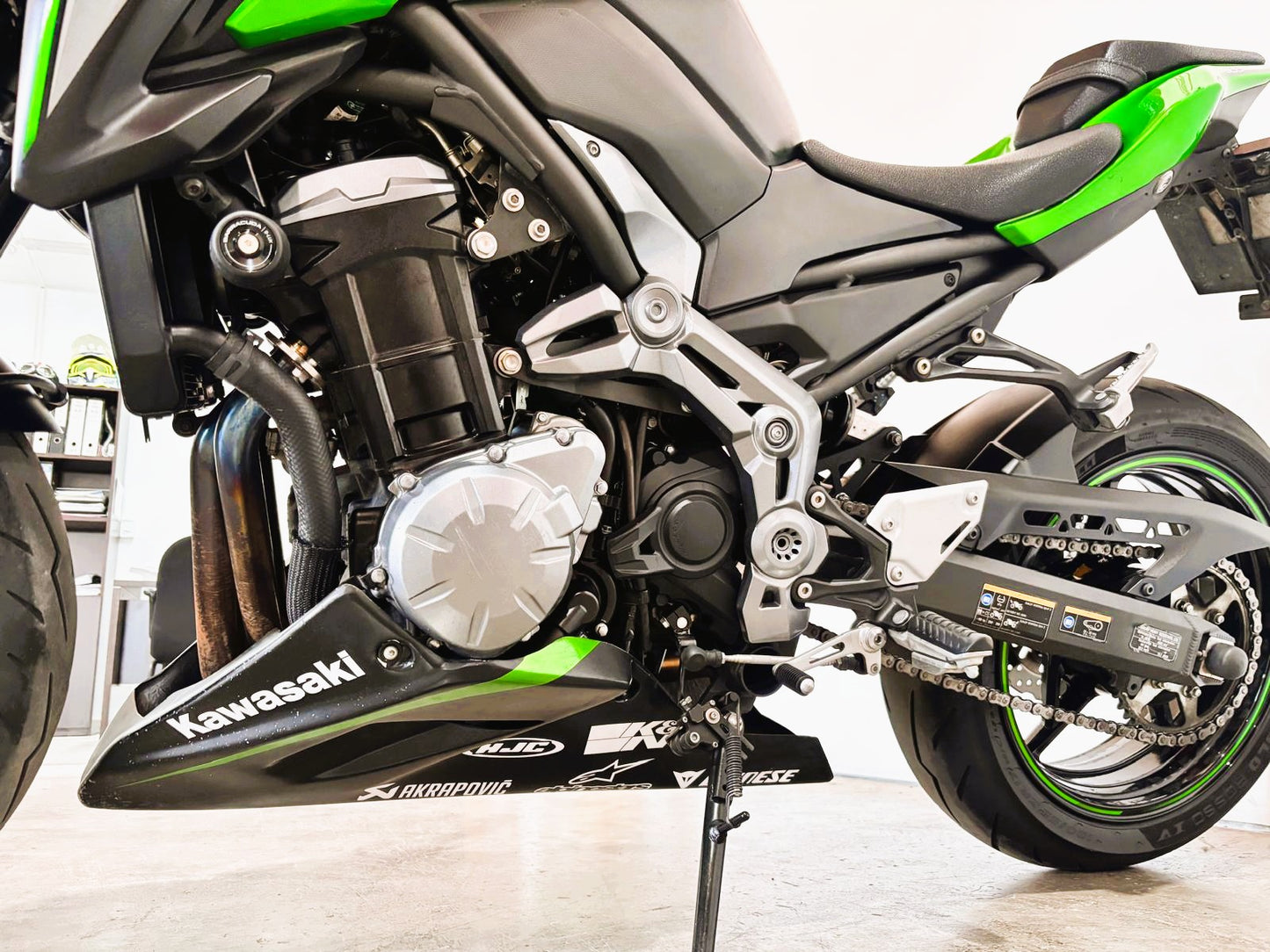 KAWASAKI Z900