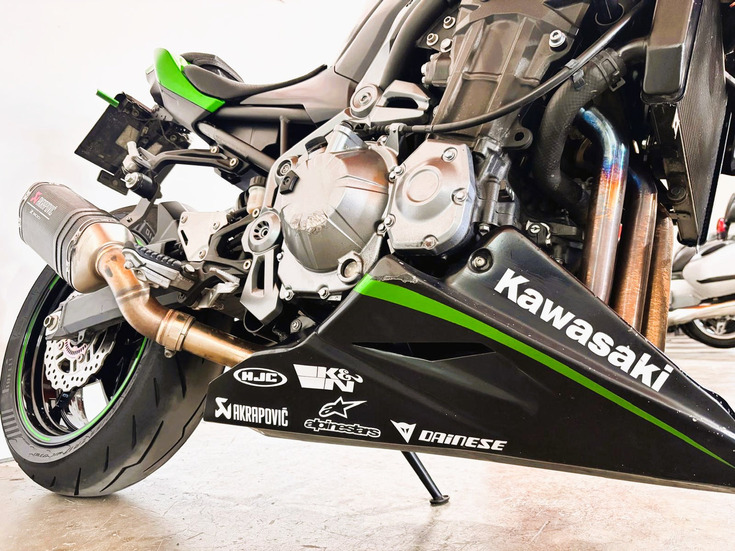 KAWASAKI Z900