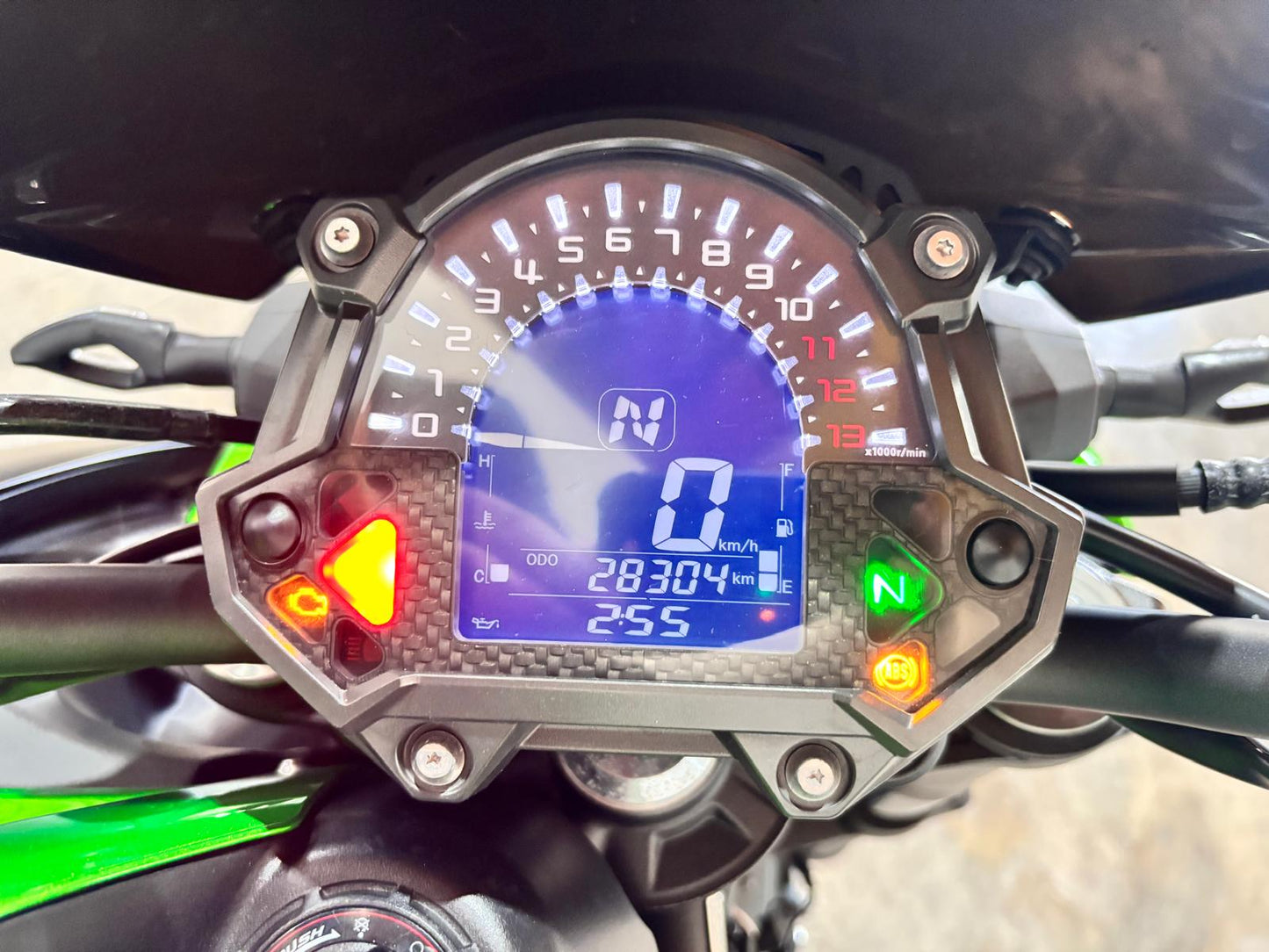 KAWASAKI Z900