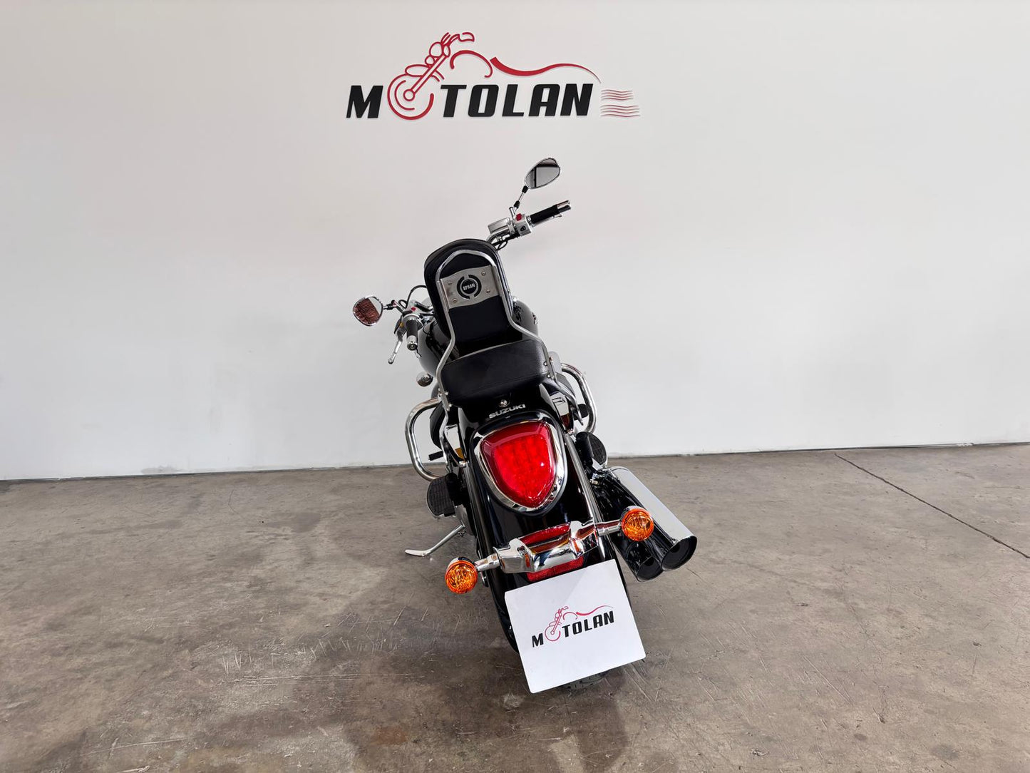 SUZUKI INTRUDER C800