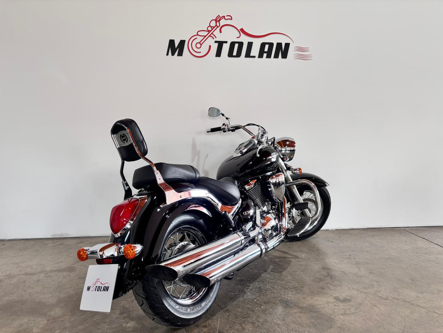 SUZUKI INTRUDER C800