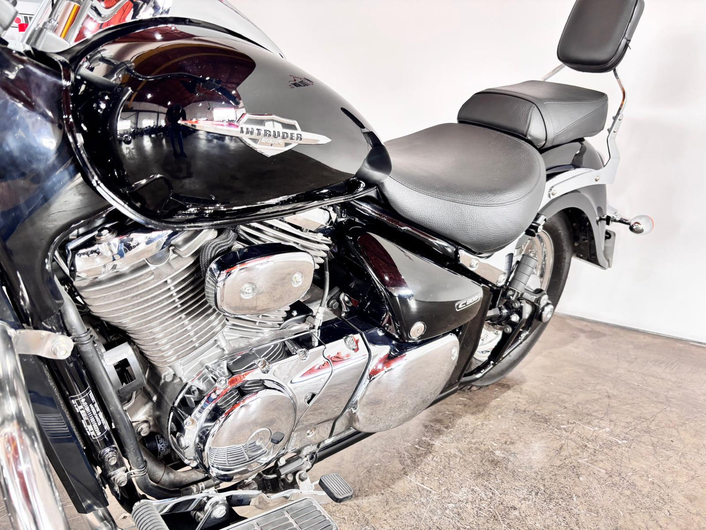 SUZUKI INTRUDER C800