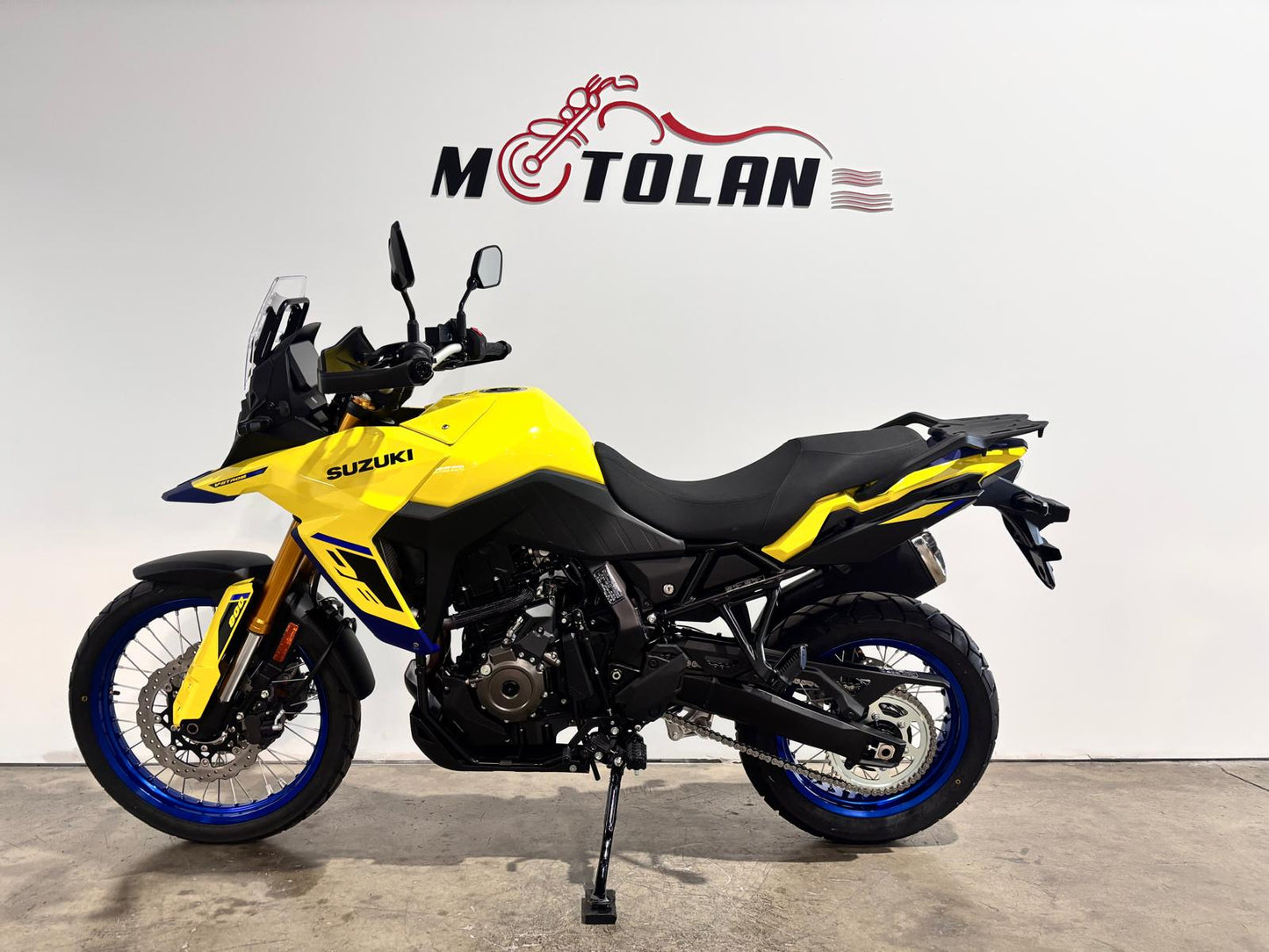 SUZUKI V-STROM 800