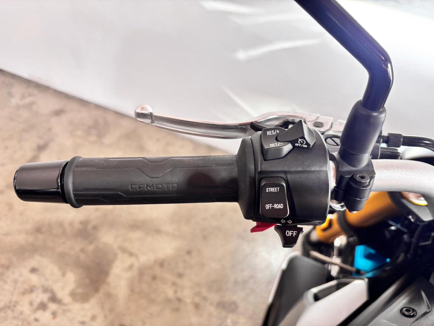 CFMOTO 700CL-X ADV