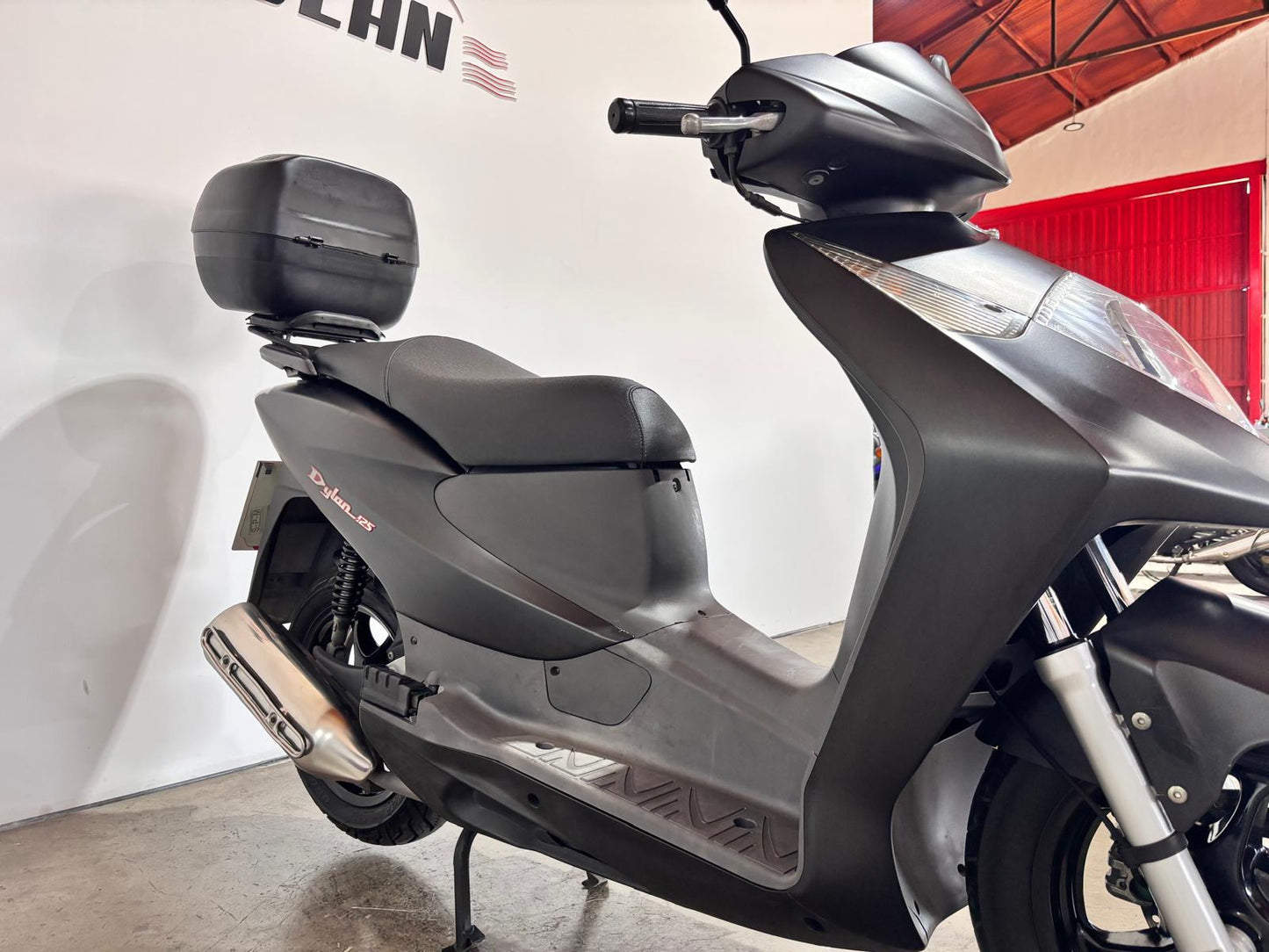 HONDA DYLAN 125