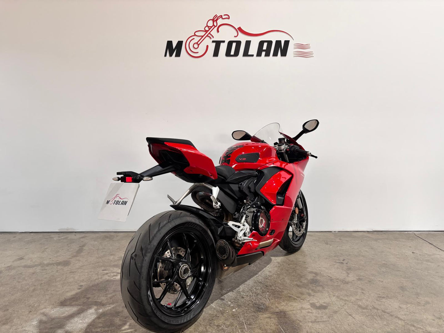 DUCATI PANIGALE V2