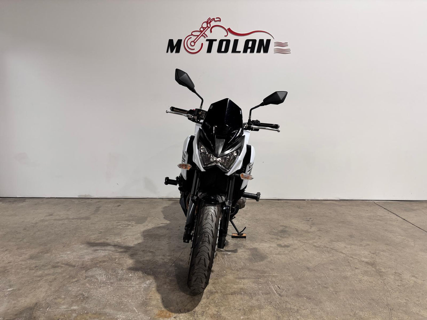 KAWASAKI Z800