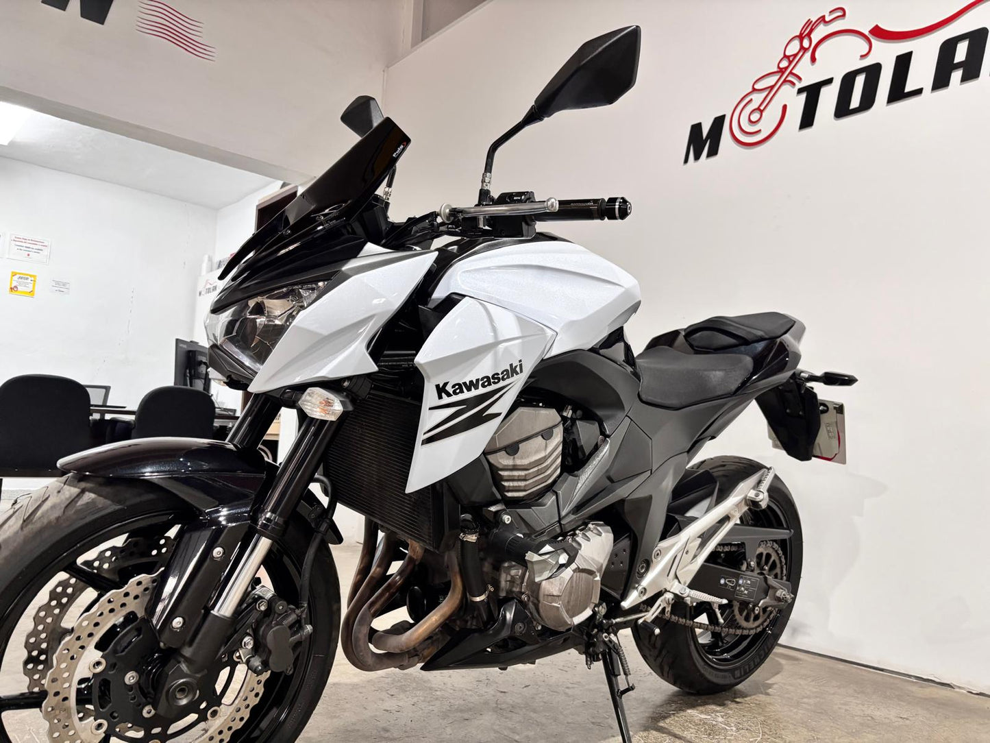 KAWASAKI Z800