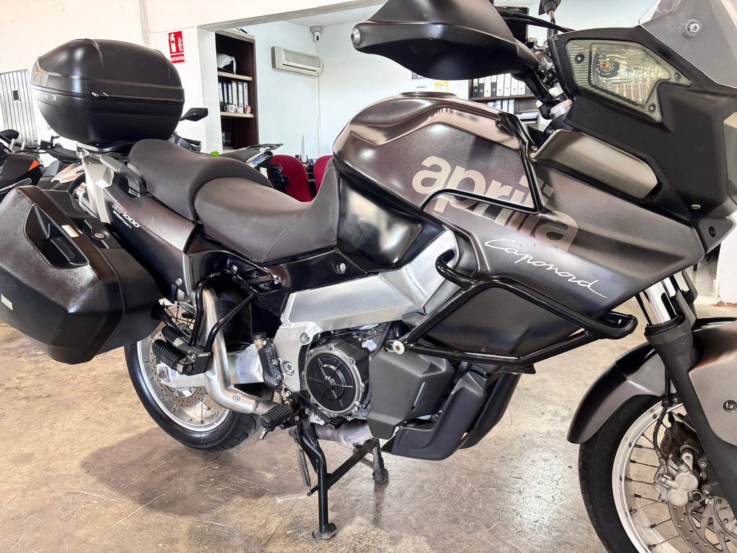 APRILIA CAPONORD 1000CC