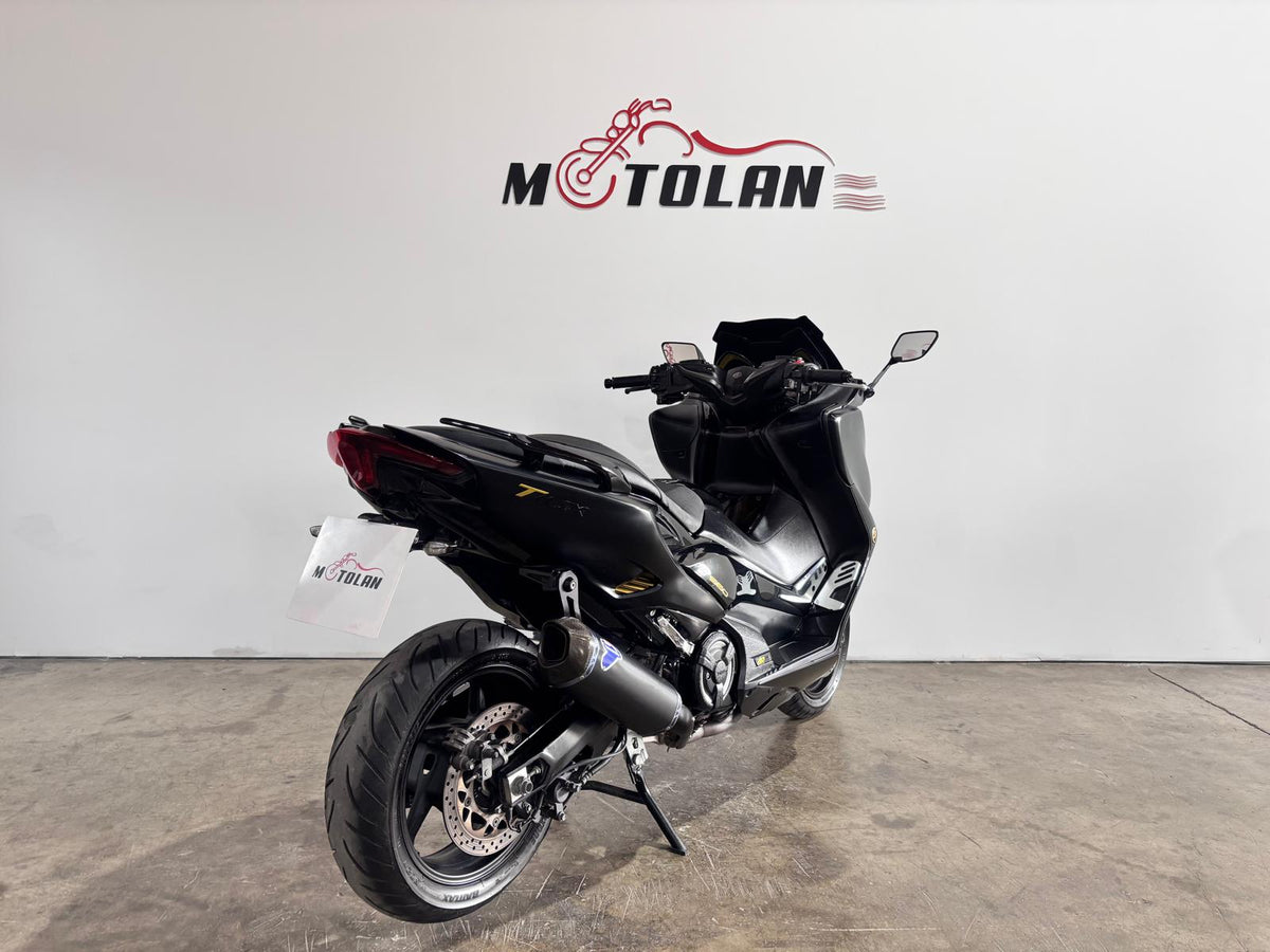 YAMAHA TMAX 560 20 ANIVERSARIO