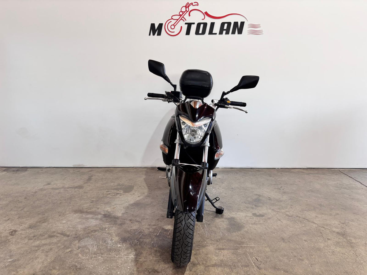 SUZUKI INAZUMA 250CC