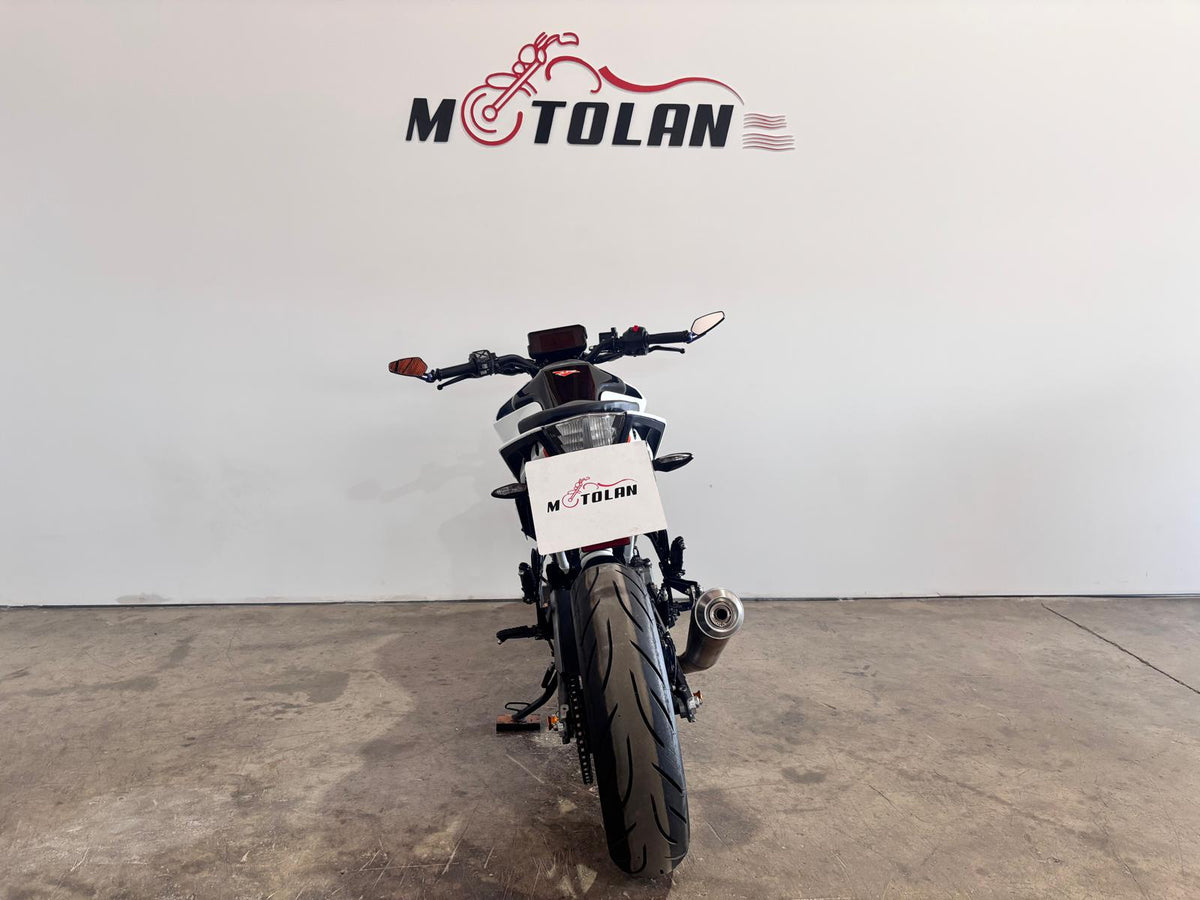 KTM 390 DKE