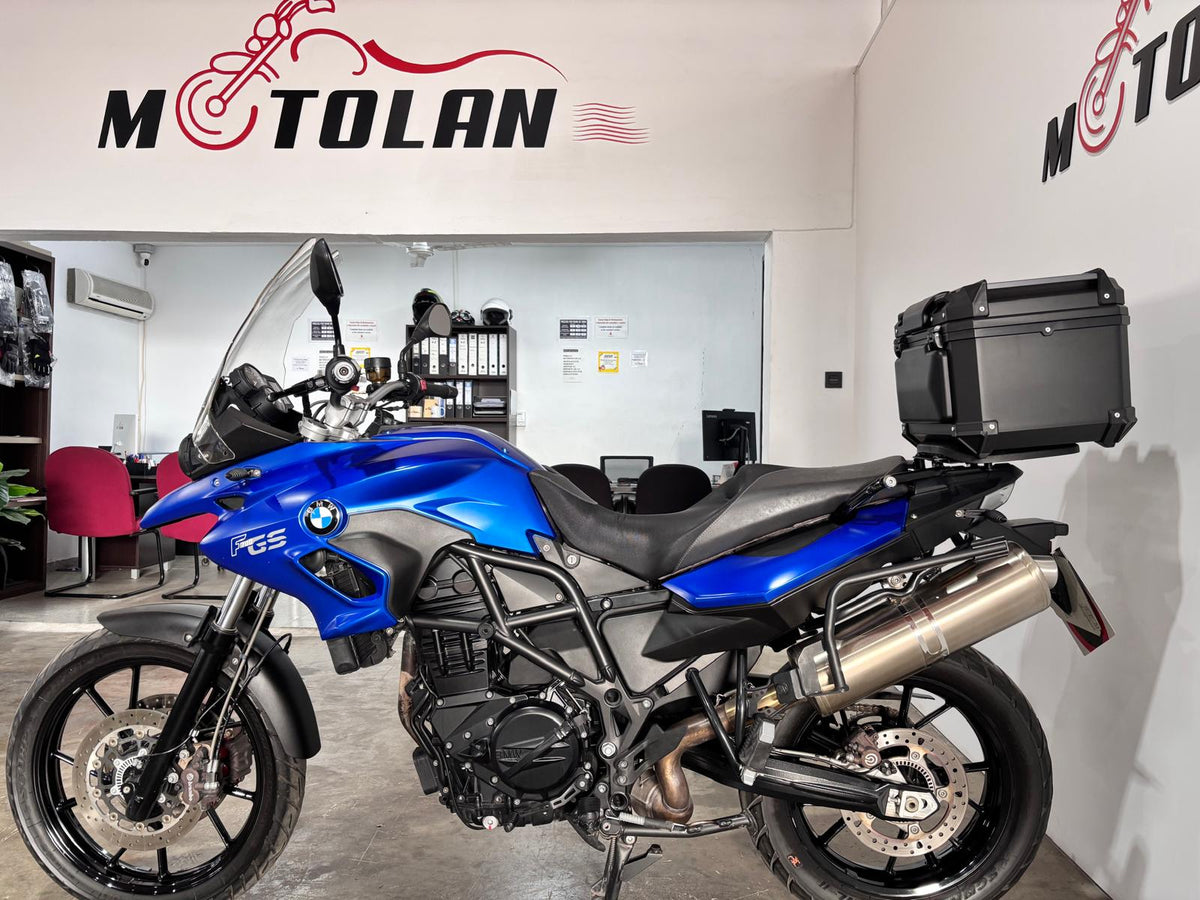 BMW F700GS