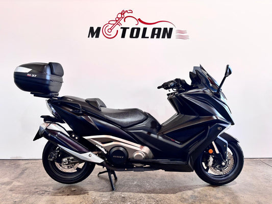 KYMCO AK 550