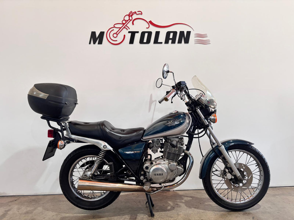 YAMAHA SR 250