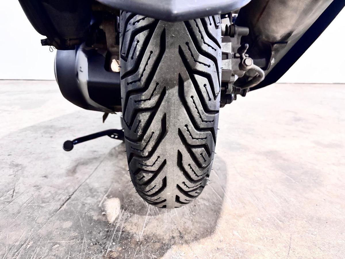 YAMAHA NMAX 125