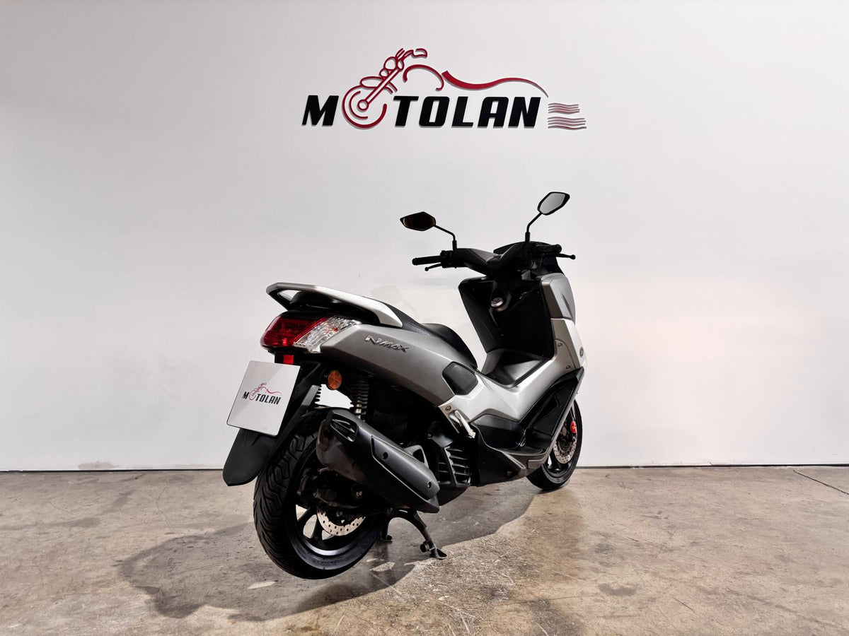 YAMAHA NMAX 125