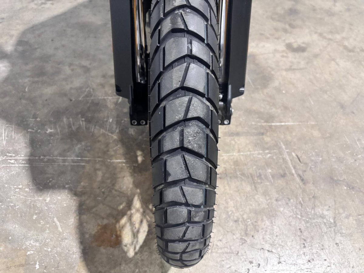 VOGE 900 DSX
