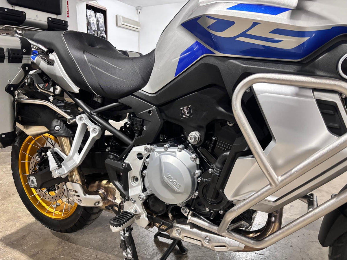 VOGE 900 DSX