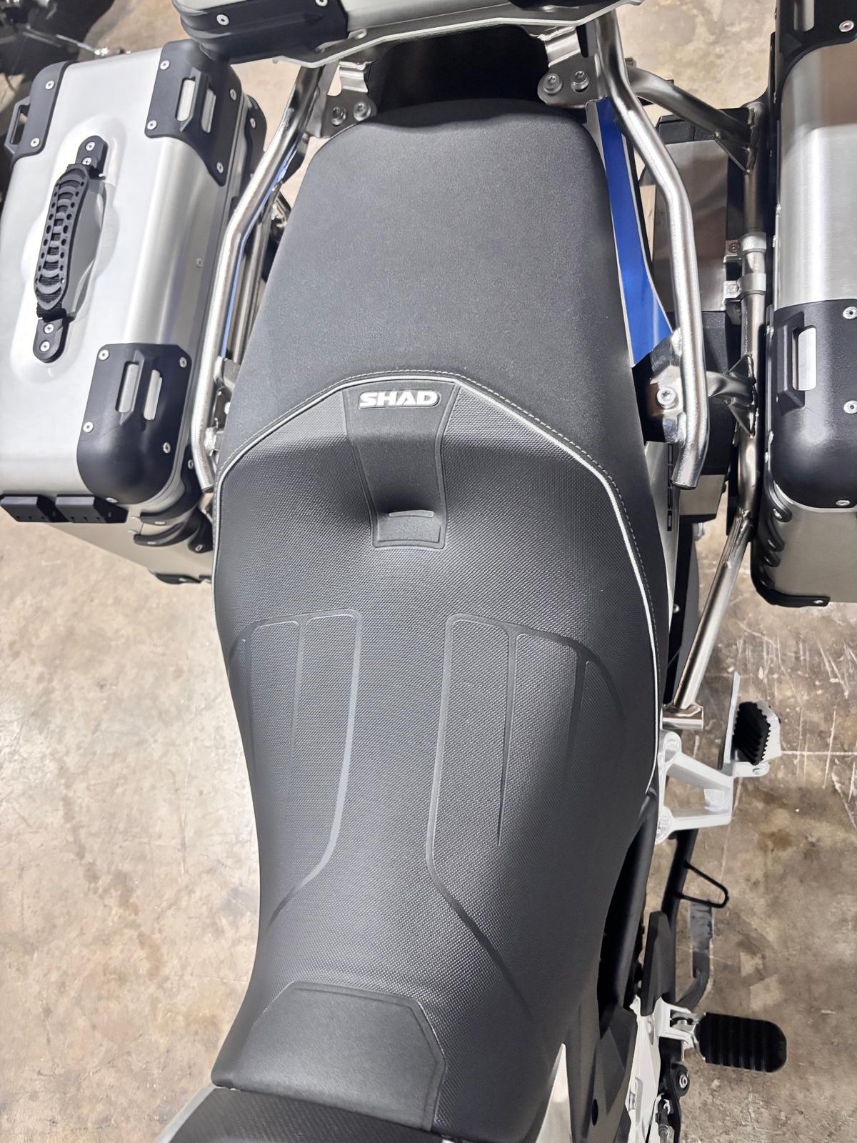 VOGE 900 DSX